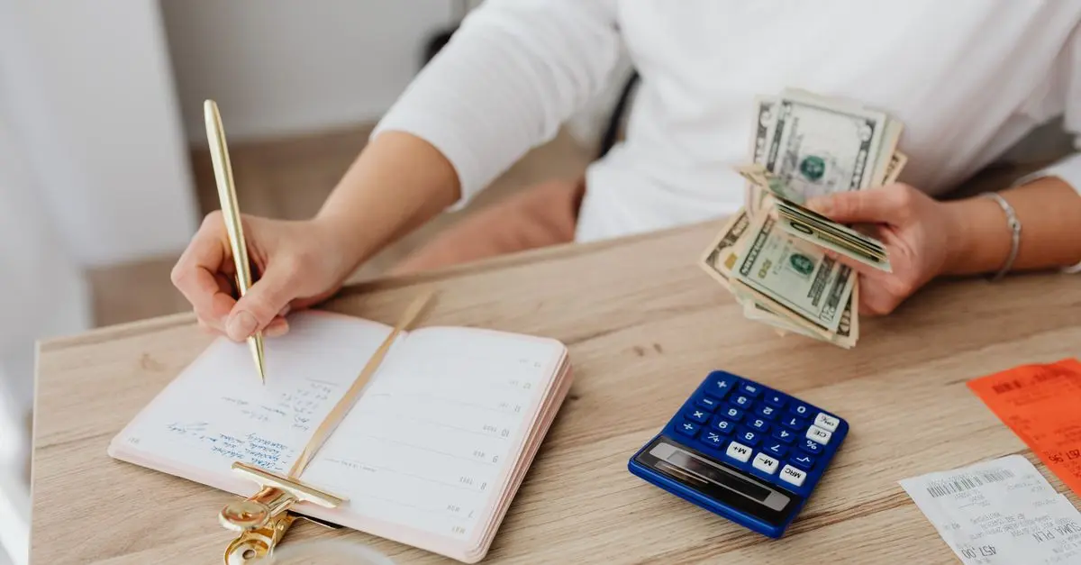 10 astuces pour mieux gérer vos finances chaque mois