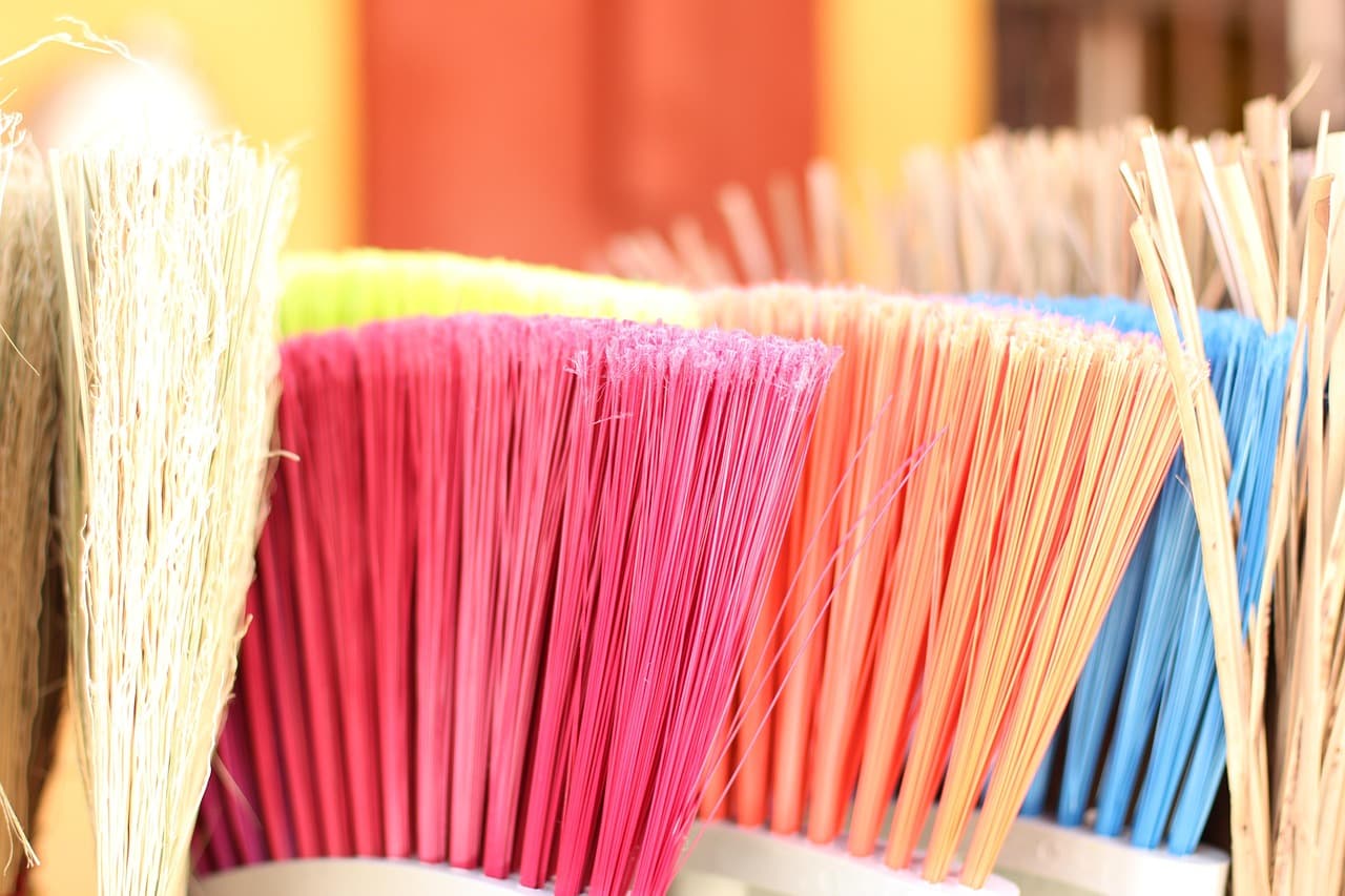 10 astuces pour simplifier votre routine de nettoyage